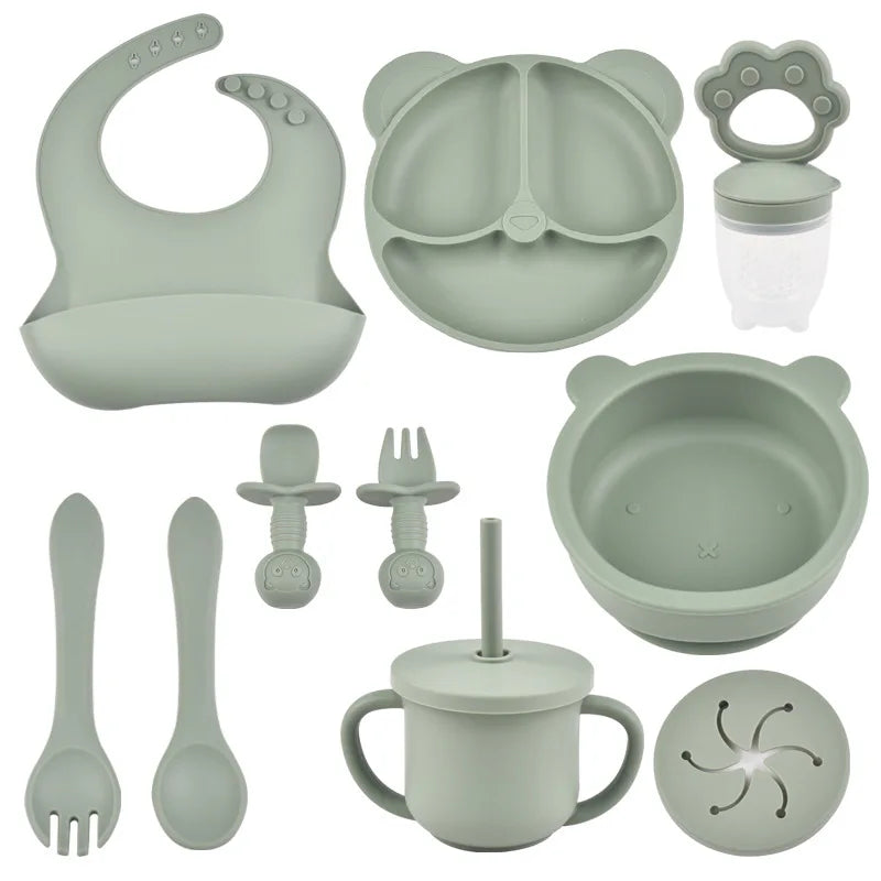 9PCS Baby Silicone Feeding Set – All-in-One Mealtime Solution!